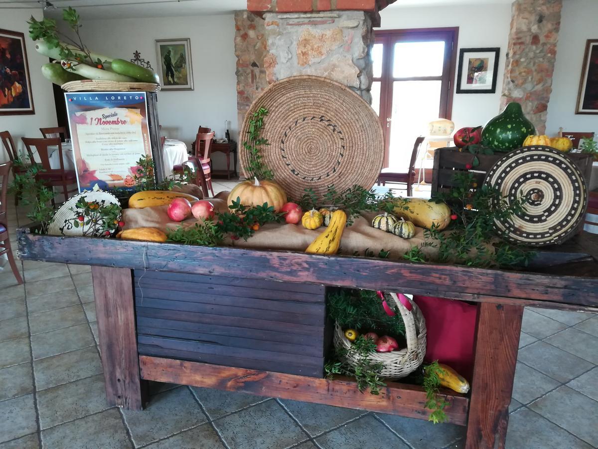 Loreto Country house *